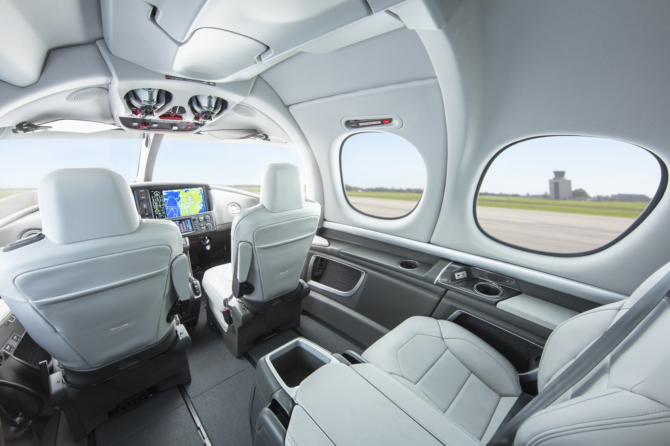 Cirrus SF50 Vision Jet tem capacidade para até sete pessoas