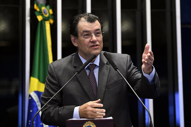 Líder do Movimento Democrático Brasileiro (MDB), senador Eduardo Braga