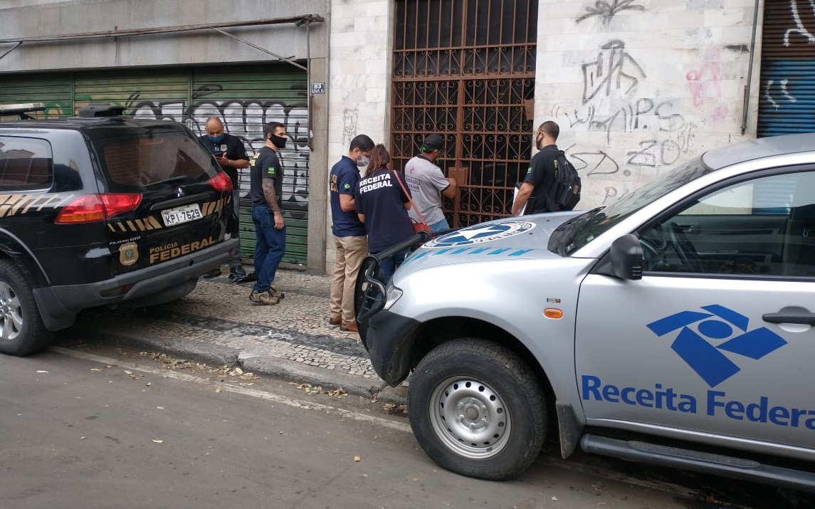 Operação da Polícia Federal e da Receita Federal no Rio de Janeiro