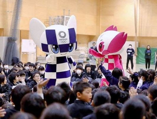 Miraitowa e Someity, mascotes dos Jogos de Tóquio 2020 