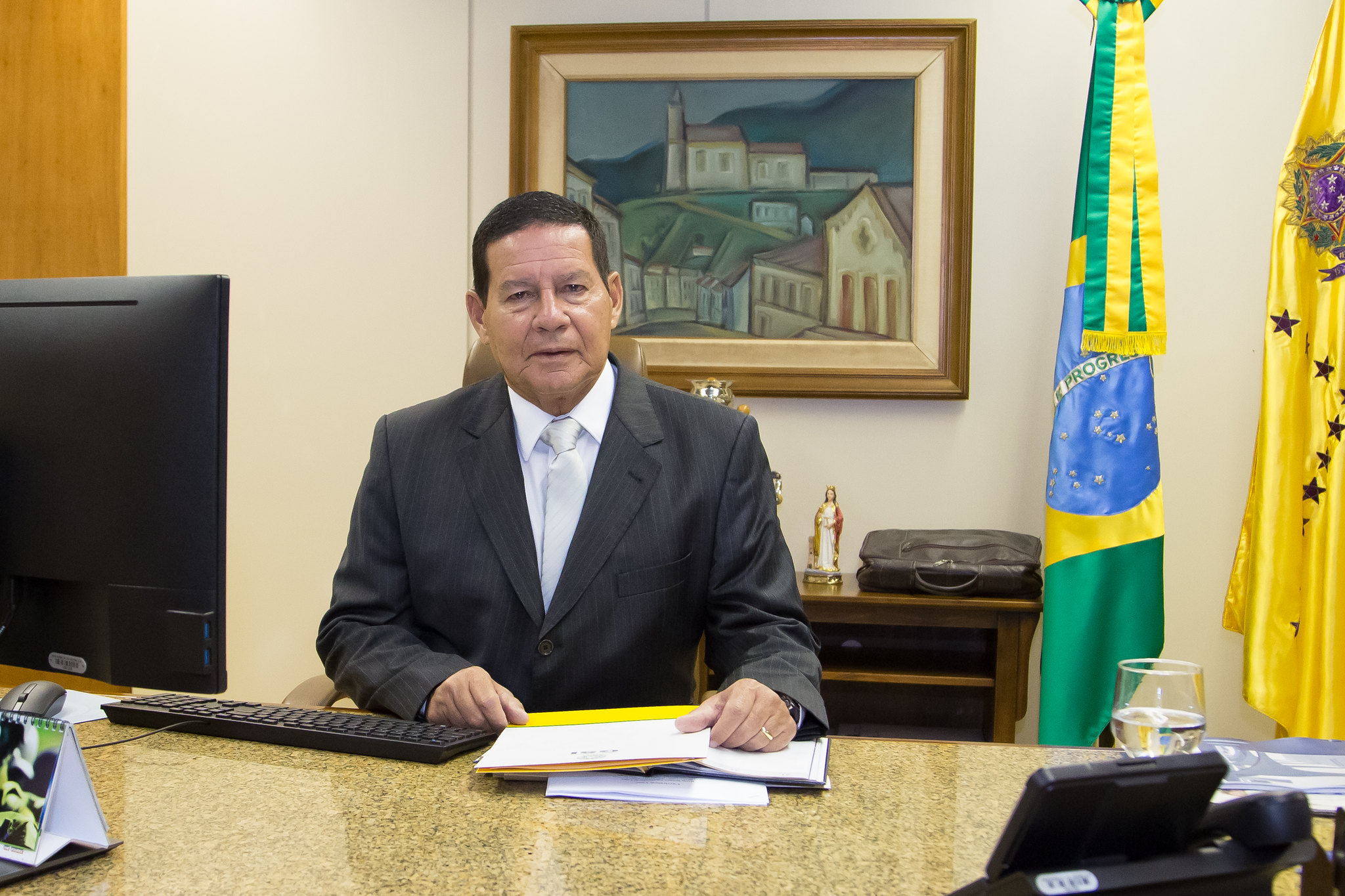 O vice-presidente Hamilton Mourão