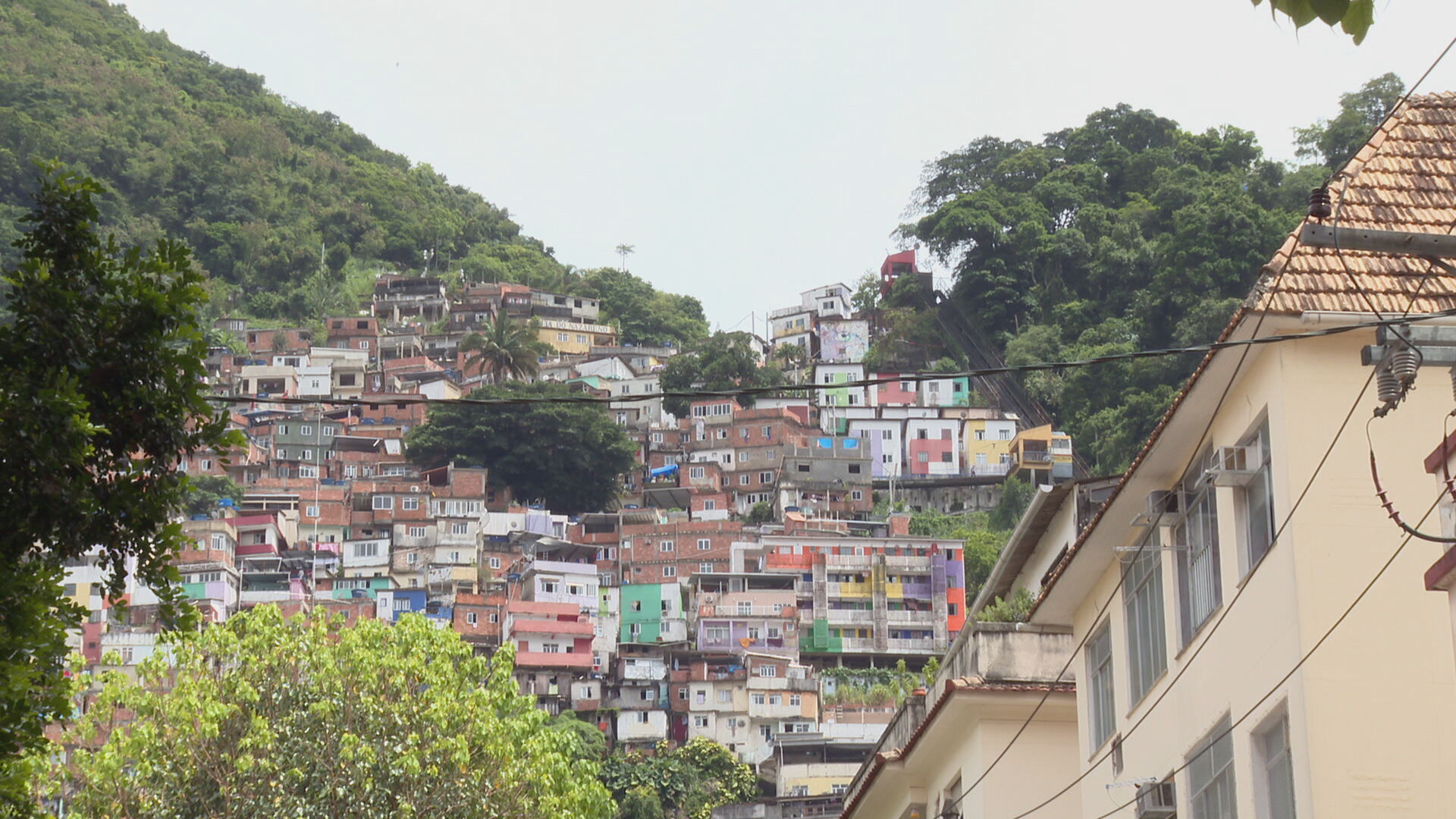 Fiocruz financia ações de combate à pandemia nas favelas do Rio de Janeiro