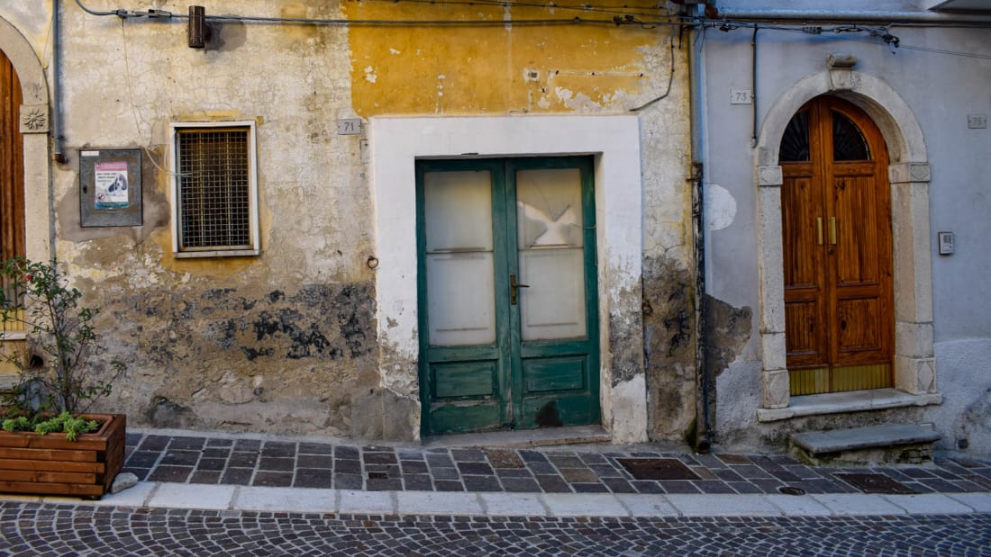 Casa em Biccari, Itália: prefeito da cidade diz que muitas das casas à venda est