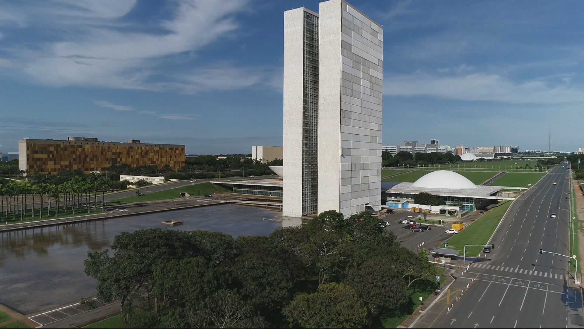 Eleições no Congresso Nacional movimentam Brasília nesta segunda-feira (1º)