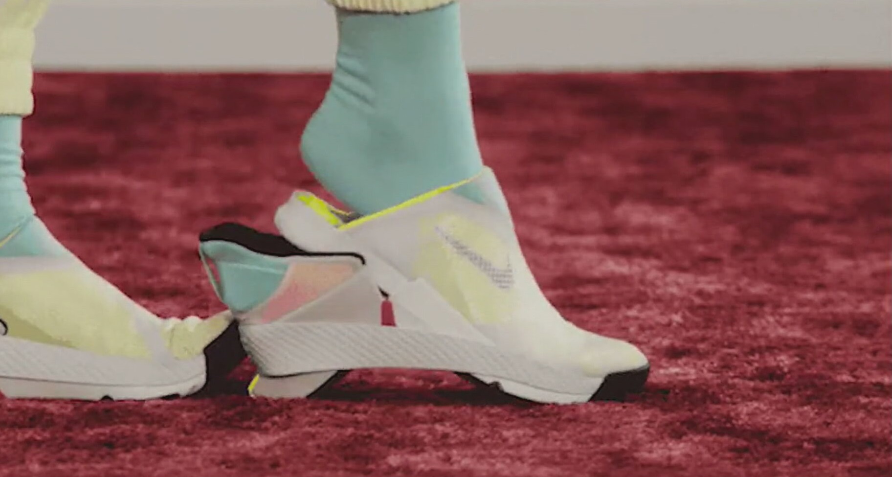 Nike Go Fly Ease, que pode ser calçado sem usar as mãos, será lançado no dia 15 