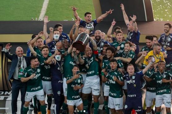 Bicampeão da Libertadores, o Palmeiras agora quer conquistar o mundo