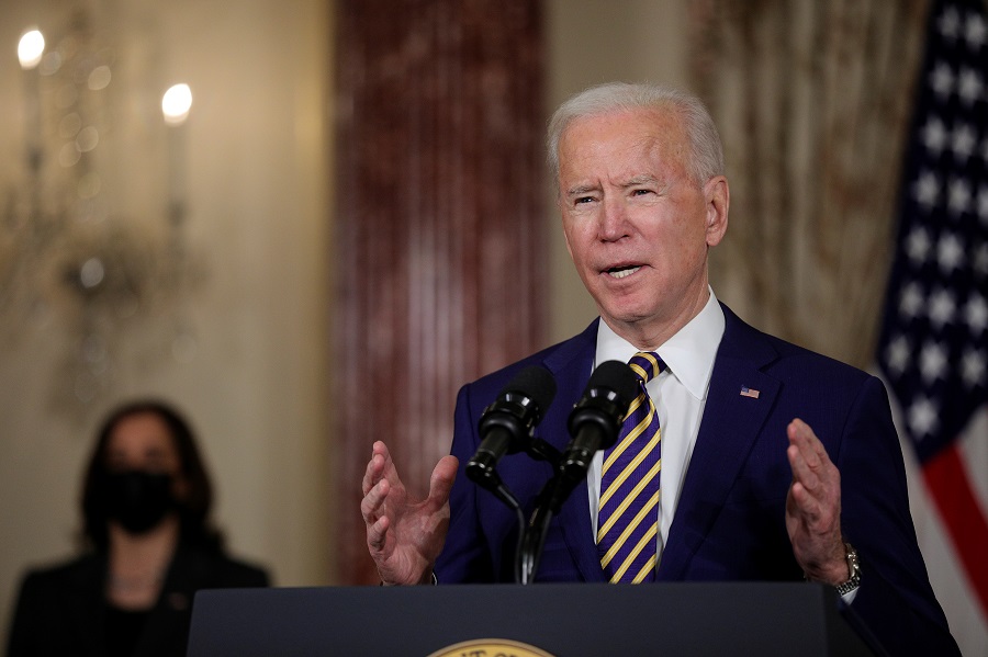 O presidente dos Estados Unidos, Joe Biden, busca implementar pacote de US$ 1,9 