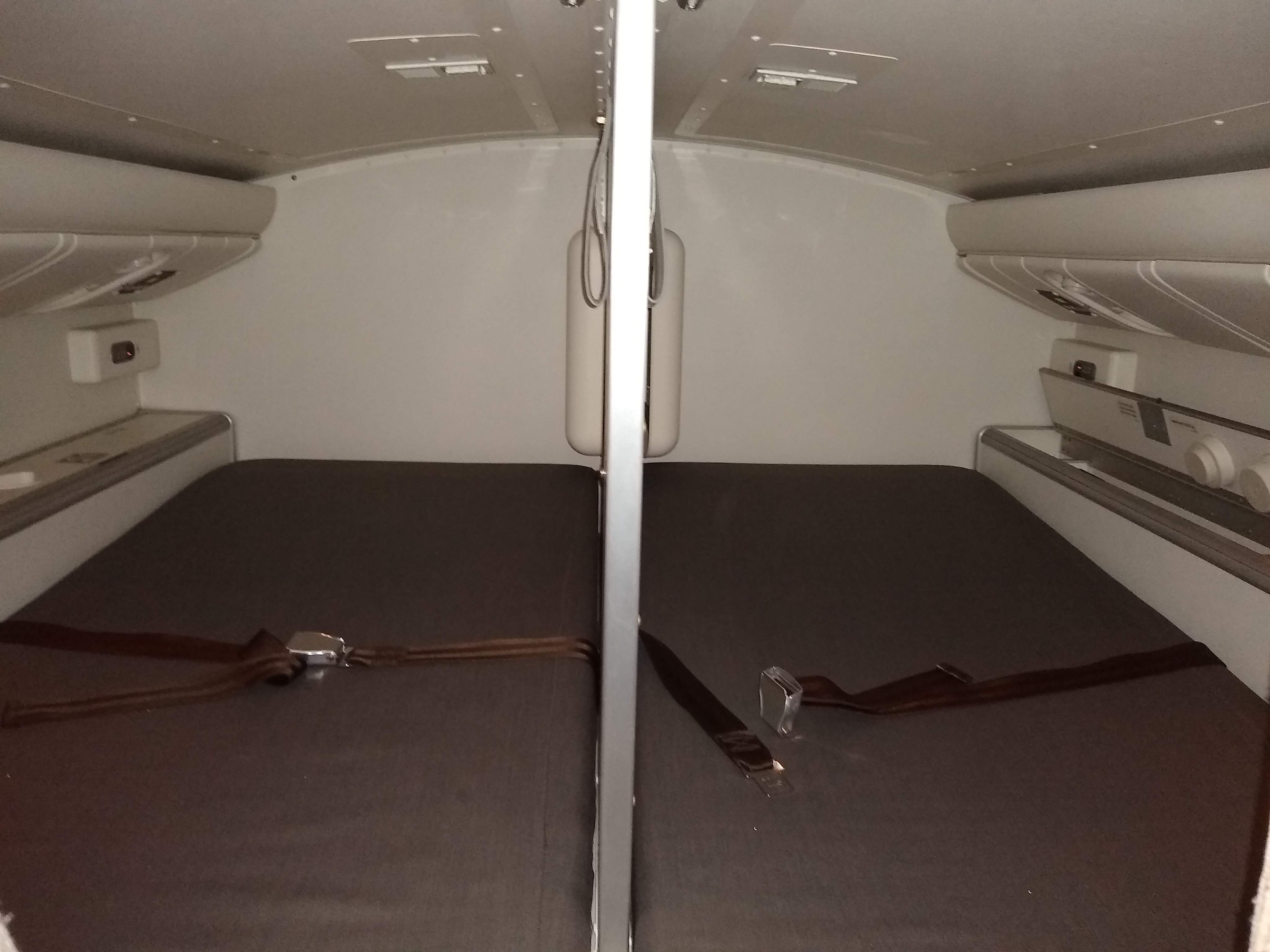 Quarto de tripulação em avião