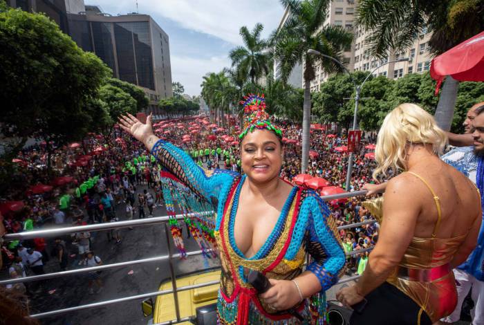 Bloco da Preta desfila no Rio