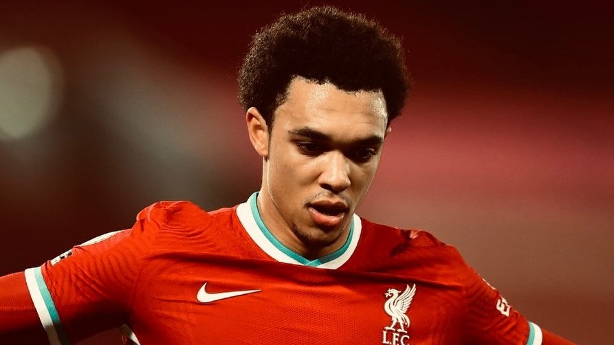 Trent Alexander-Arnold foi vítima de insultos raciais