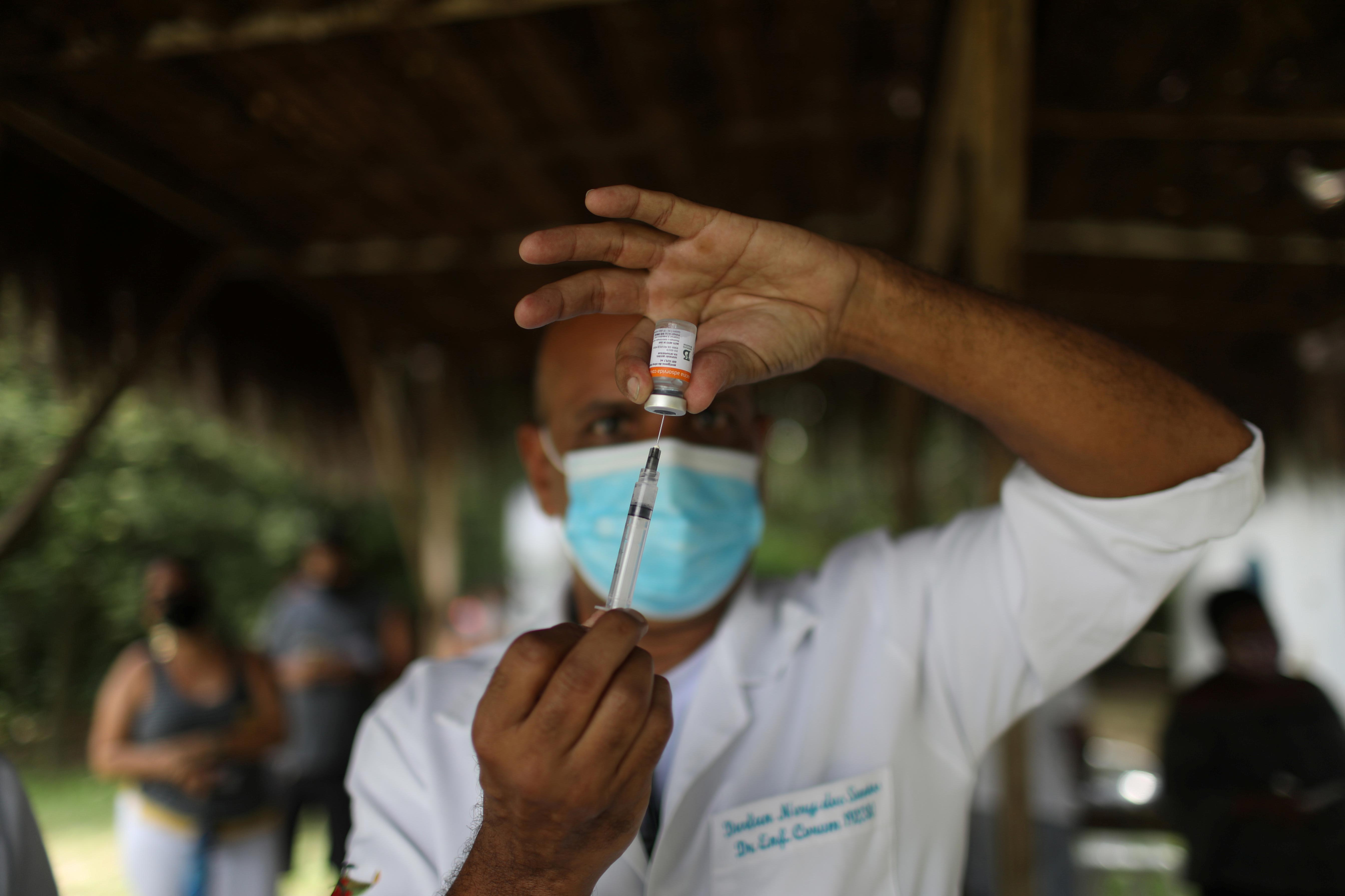 Vacinação contra Covid-19 em Magé, Rio de Janeiro