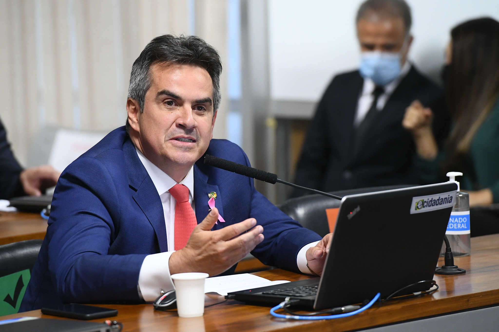 À bancada, em pronunciamento, senador Ciro Nogueira (PP-PI)