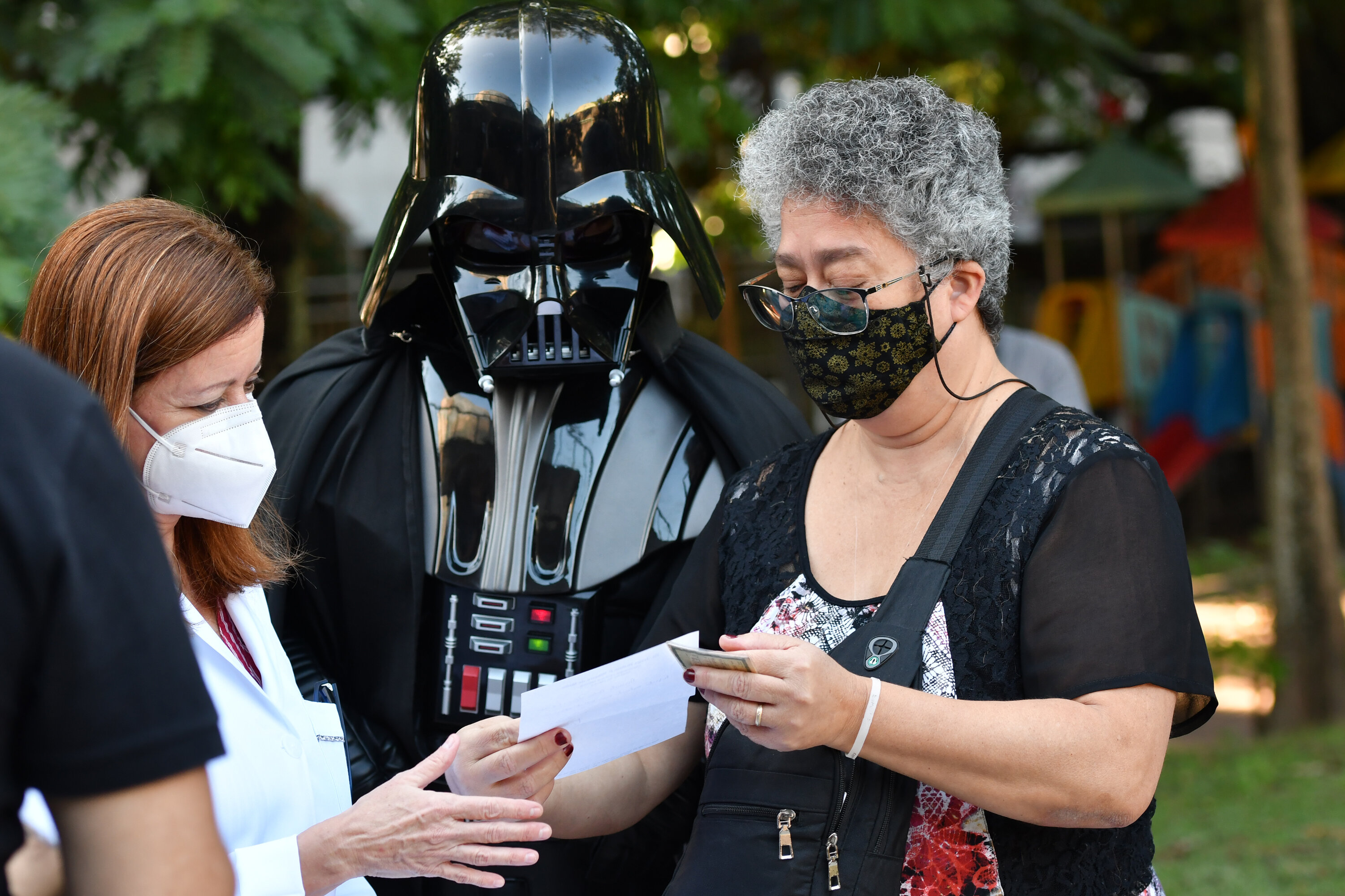 Rio comemora Dia Star Wars com vacinação no Planetário da Gávea