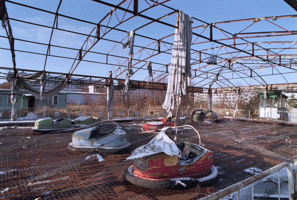 Brinquedo abandonado em Chernobyl