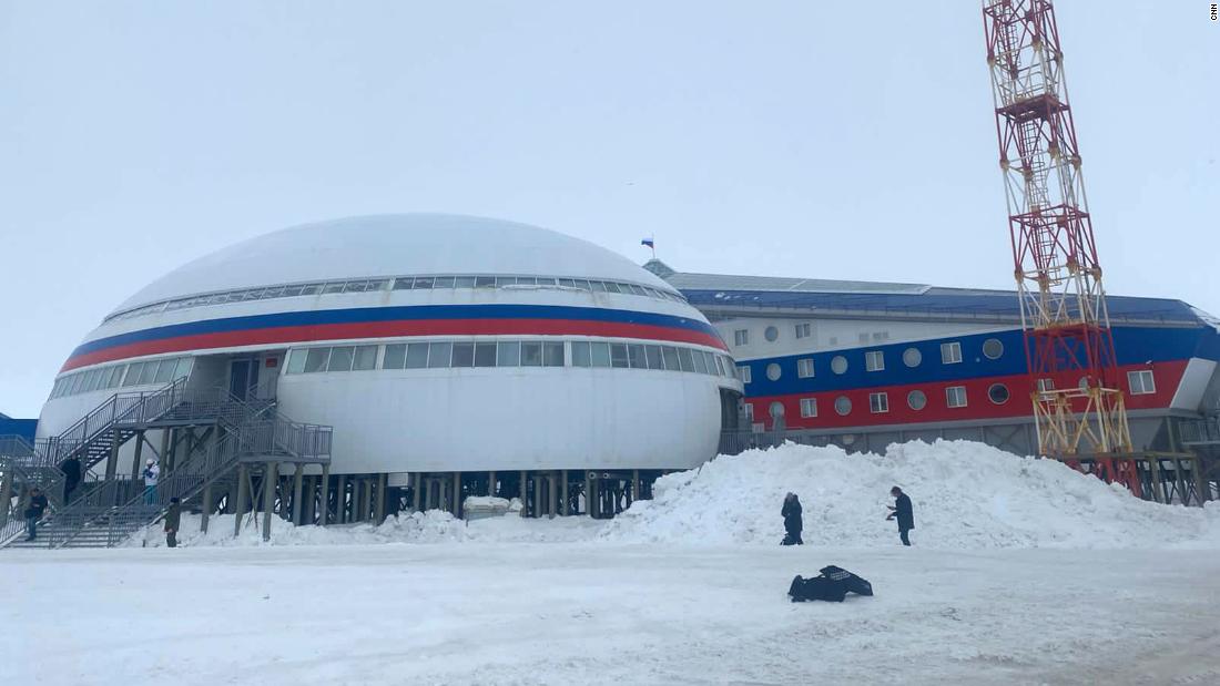 Base militar russa no Ártico