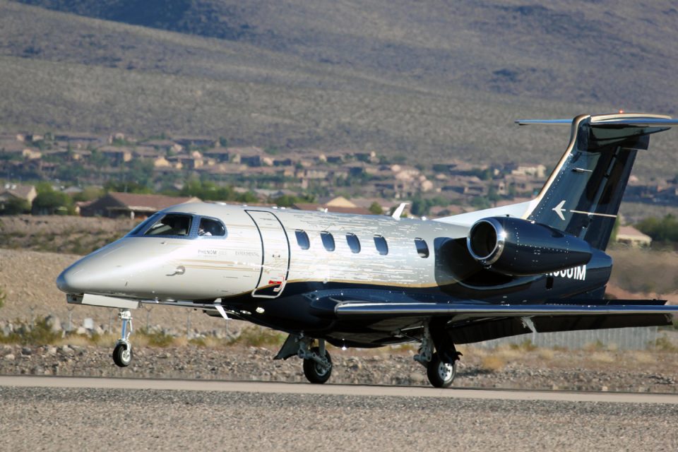 Phenom 300, da Embraer