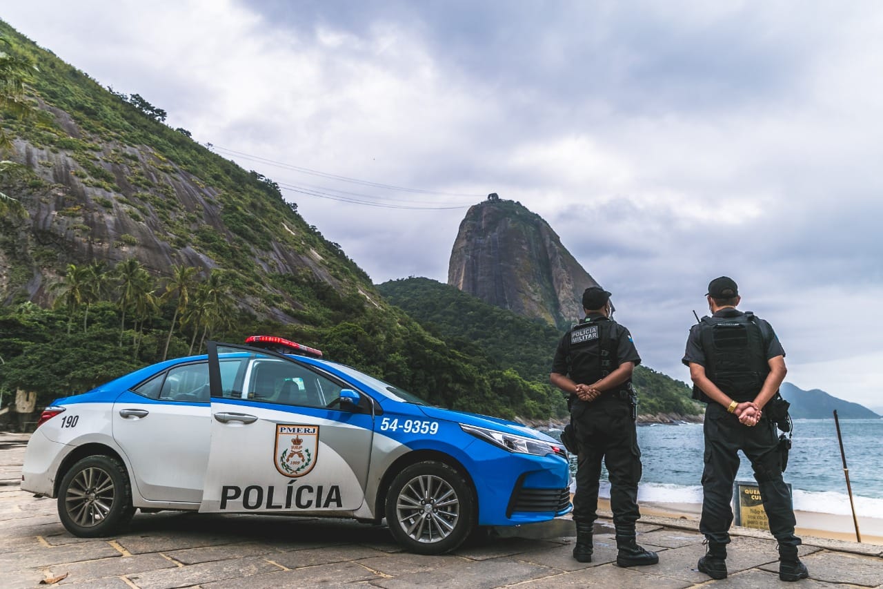 Carro da Polícia Militar do Rio de Janeiro (PMERJ)