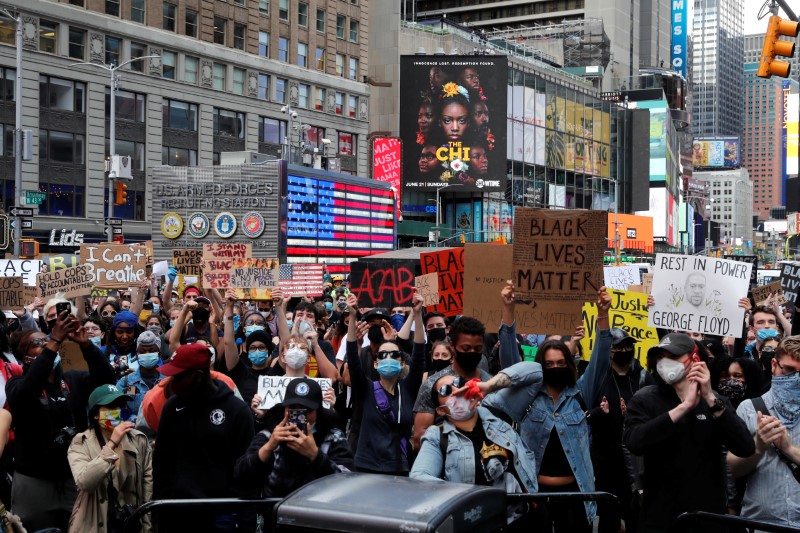 Protesto em Nova York contra racismo e violência policial