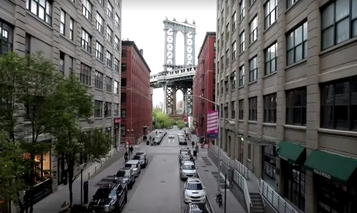 Rua no bairro do Brooklyn, em Nova York