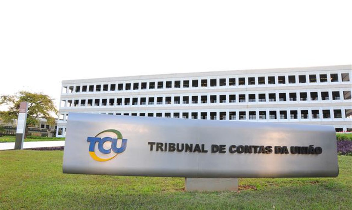 Sede do TCU (Tribunal de Contas da União), em Brasília
