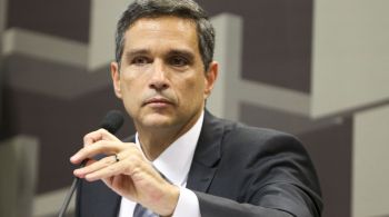 Presidente da autoridade monetária, Roberto Campos Neto, disse que é favorável a competição, desde que seja compravado que dados de usuários serão protegidos 