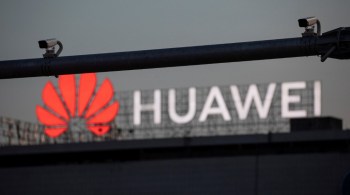 As novas ações, com efeito imediato, devem impedir as tentativas da Huawei de contornar os controles de exportação dos EUA, disse o Departamento de Comércio