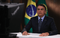 Enviado para preparar viagem de Bolsonaro à ONU testa positivo para Covid-19