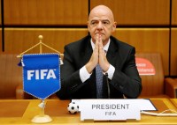 Fifa proíbe Rússia de usar hino, bandeira e sediar jogos