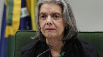 Agência teria produzido documentos para orientar defesa de Flávio Bolsonaro