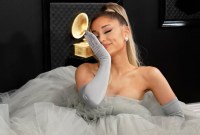 Ariana Grande desabafa sobre ser um alvo constante dos tabloides