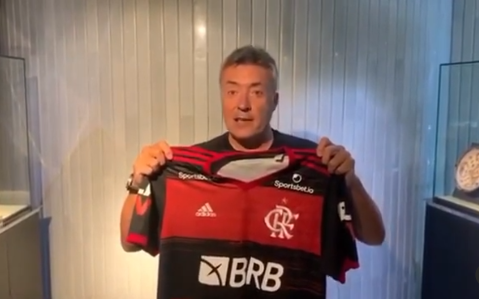 Técnico Domènec Torrent anuncia contratação pelo Flamengo