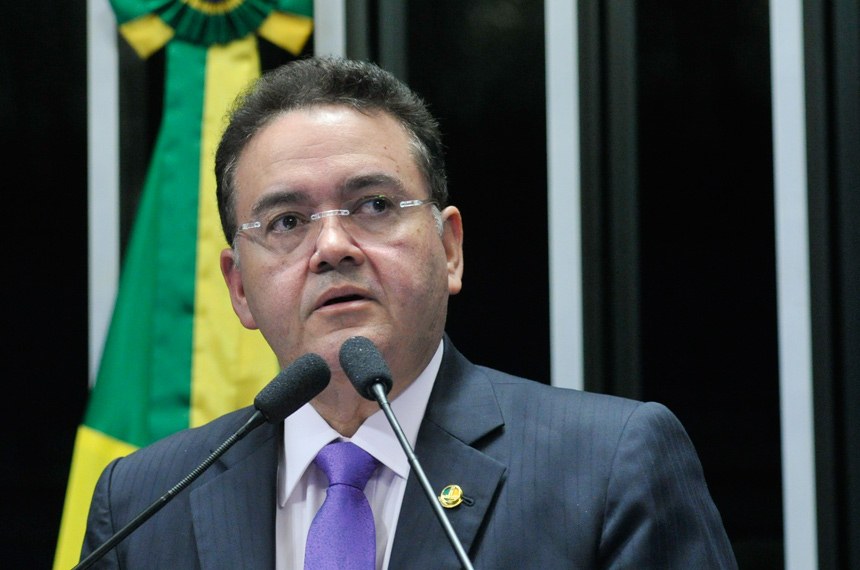 O senador Roberto Rocha (PSDB-MA), presidente da comissão mista da reforma tributária