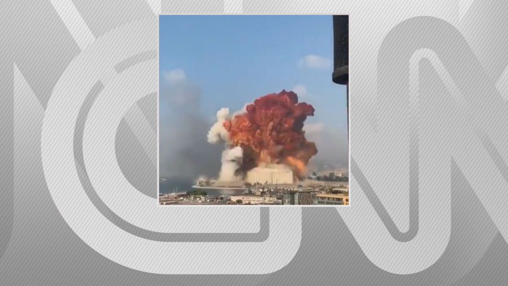 Momento da explosão de grande impacto em Beirute, no Líbano