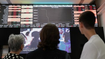 Em maio, o volume diretamente negociado pelos pequenos investidores na B3, a bolsa brasileira, chegou a R$ 121 bilhões (23,2% do total)