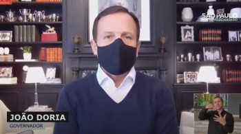 Em vídeo, governador de SP diz que ele e a mulher, Bia, sempre tiveram muito cuidado na utilização de máscaras e recomenda uso de luvas para abrir encomendas