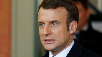 Presidente disse que França não irá "desistir" de caricaturas consideradas blasfêmias após ataques ao Charlie Hebdo e caso de professor decapitado