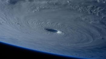 Tufão Maysak segue em direção à Península das Coreias e Japão e pode chegar à categoria 4, a mesma alcançada pelo furacão Laura