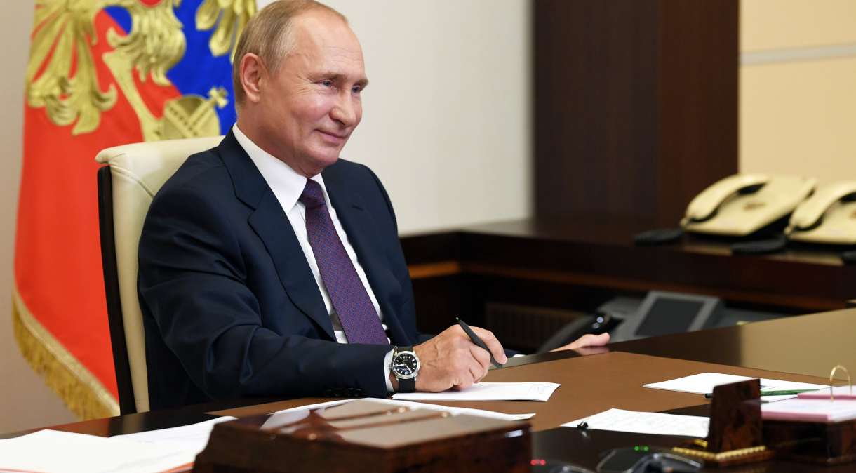 Vladimir Putin, presidente da Rússia, será vacinado contra a Covid-19 com a vacina Sputnik V