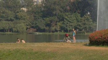 Na capital paulista, o último sábado (12) foi marcado por calor recorde para o ano: 34,1°C
