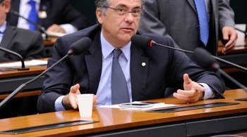 Deputado Carlos Zarattini afirma ter aceito convite do ex-presidente Lula e de Jilmar Tatto para compor a chapa do partido na capital paulista