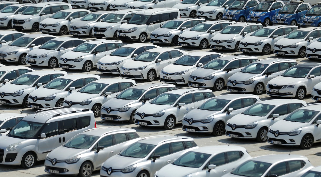 Locadora de automóveis: setor aparenta recuperação em 'V' no terceiro trimestre – vai durar?