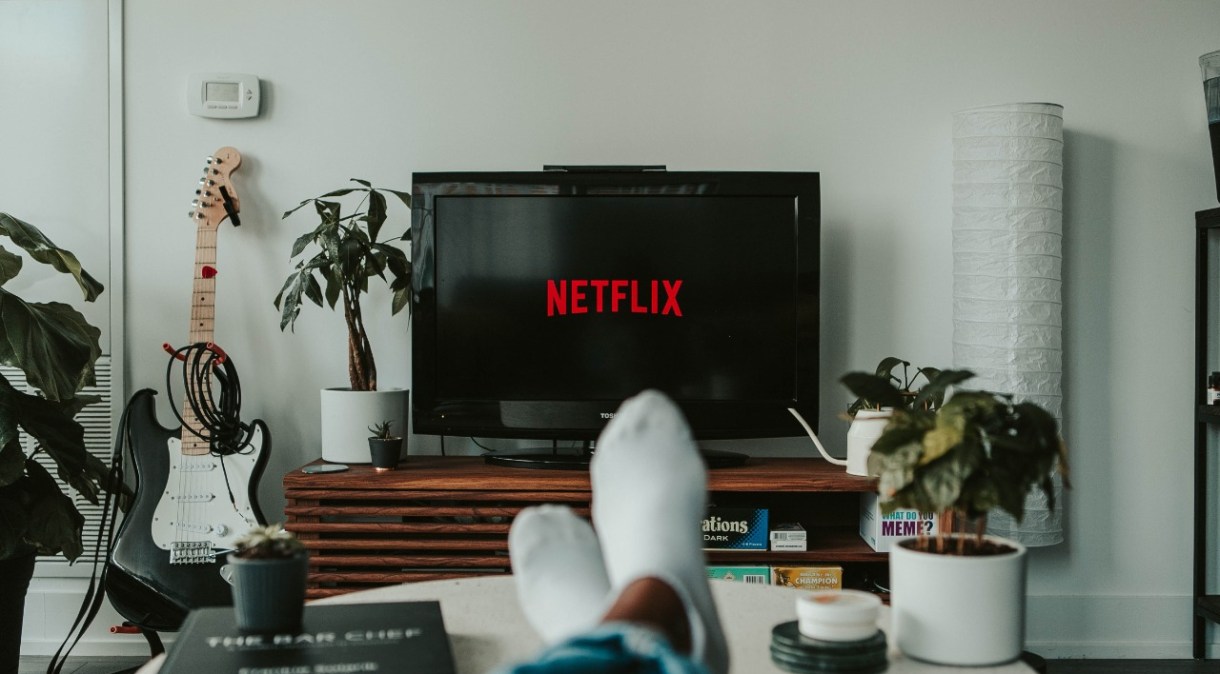 Netflix precisou aumentar preços ao longo dos anos; veja se ainda compensa no seu caso