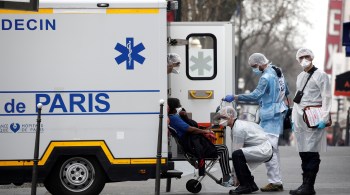 O médico que morreu era especialista em emergências e trabalhava em um hospital em Compiegne, no norte de Paris