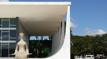 Julgamento foi iniciado na semana passada e retomado na tarde desta quinta-feira