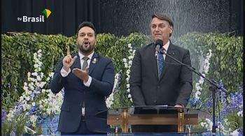 Bolsonaro disse ainda que 'alguns um pouco precipitados' acharam que deveria ser a primeira vaga, se referindo a Kassio Marques, que é católico