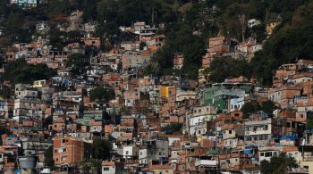 Levantamento da Data Favela em parceria com o Instituto Locomotiva e a CUFA mostra a relação da pandemia de Covid-19 com o agravamento da pobreza no Brasil