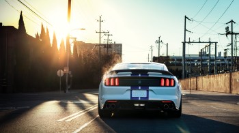 "Com o Shelby GT500 de 760 cavalos a pleno vapor, a Ford irá encerrar a produção dos modelos anteriores, conforme o planejado", disse a empresa, em comunicado