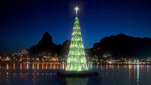 Árvore de Natal da Lagoa Rodrigo de Freitas, no Rio de Janeiro.