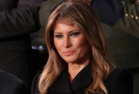 Melania Trump diz que não sabia que invasão do Capitólio estava acontecendo