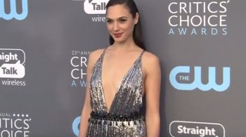 Na mais recente notícia nesse sentido, a atriz israelense Gal Gadot foi escolhida para o papel de Cleópatra, antiga rainha do Egito